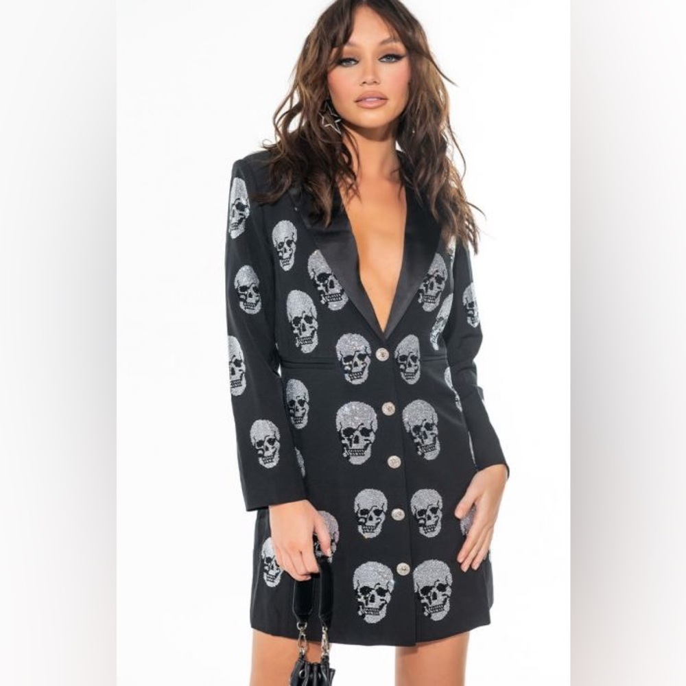 SERVING LOOKS IN THIS FASHION BLAZER DRESS WITH RHINESTONE SKULLS